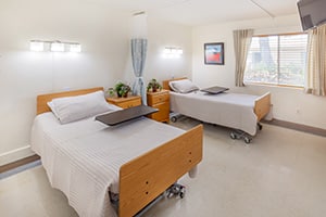 semi-private room at the Sunrise Post Acute facility